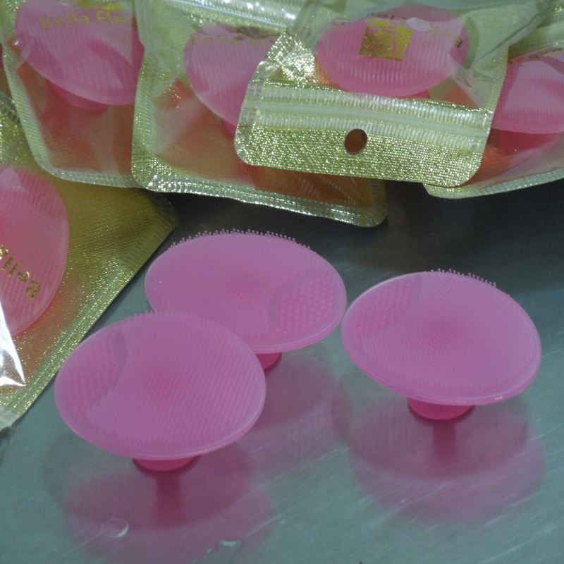 硅膠屬于橡膠的一種嗎